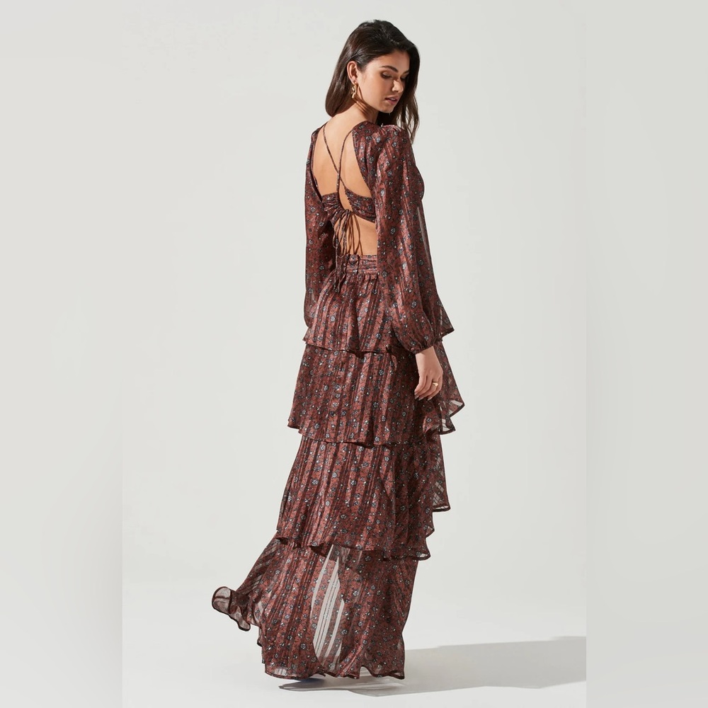 ASTR The Label Anora Maxi Dress XS Copper Floral Tiered Open Back Wedding Guest - Picture 7 of 12